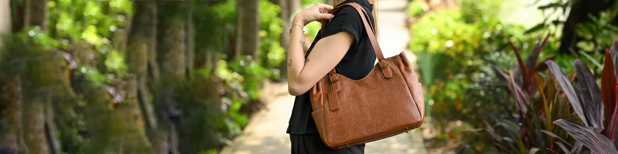 Floral Embossed Hazelnut - Anuschka