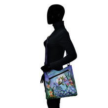 Load image into Gallery viewer, V Top Large Crossbody - 8312
