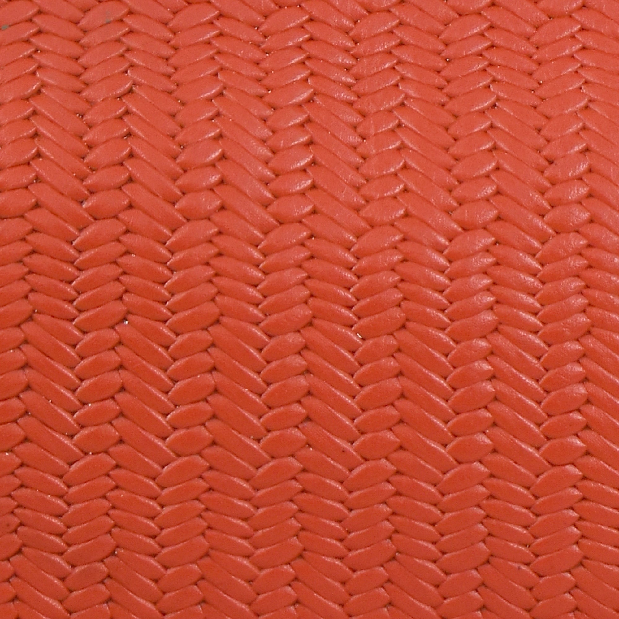 Heritage Leather Large Crossbody - 8202