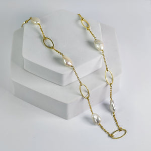 Pretty In Pearl Necklace - VNK0001