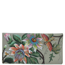 Load image into Gallery viewer, Floral Passion - Checkbook Cover - 1056
