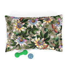 Load image into Gallery viewer, Floral Passion Pet Bed
